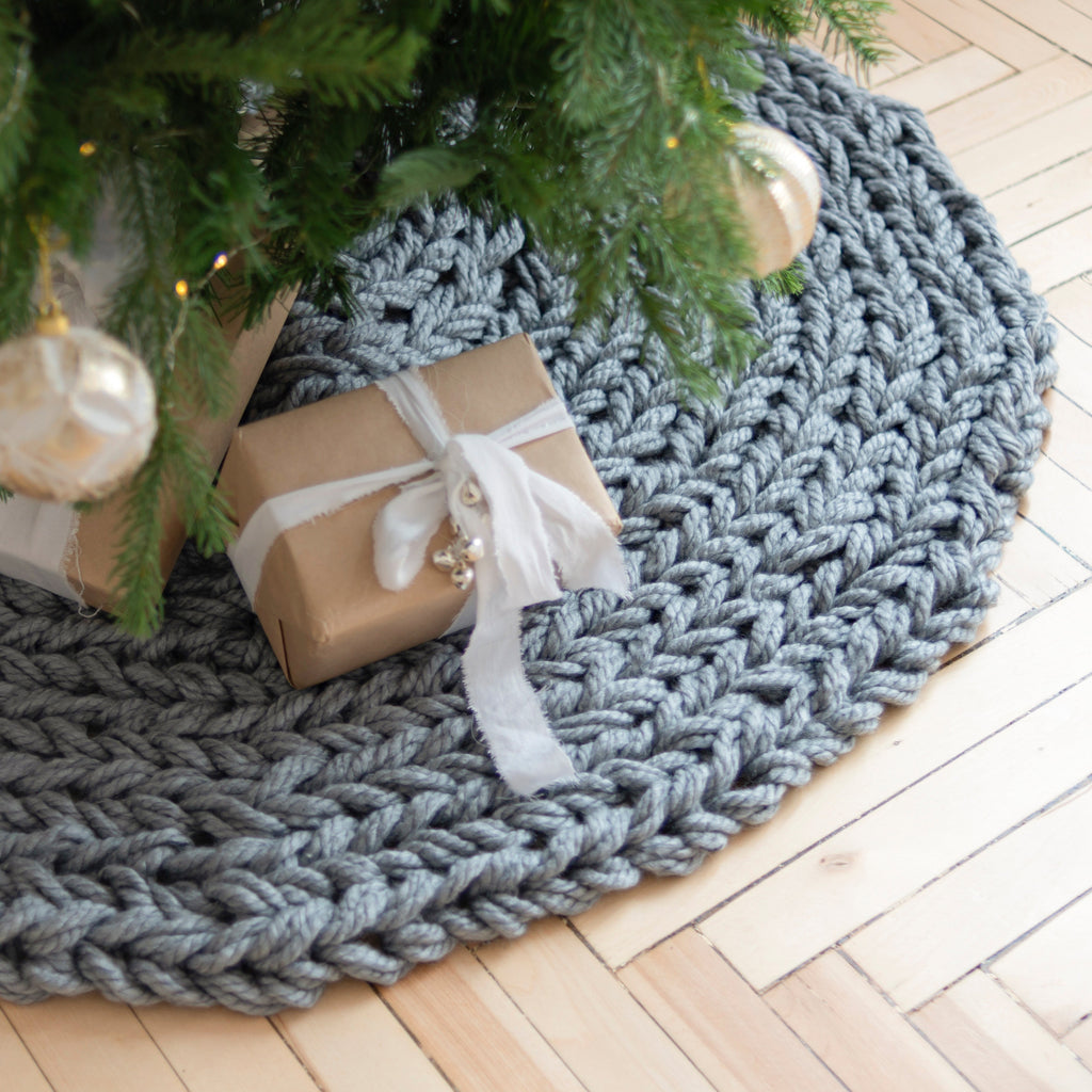 Gray Chunky Knit Christmas Tree Skirt