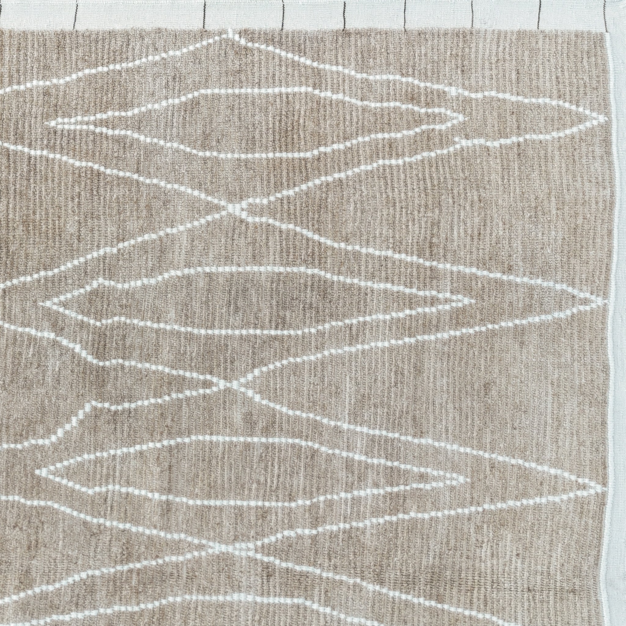 Handwoven Modern Tulu Rug 9'9" x 13'7" | Neutral Turkish Wool Area Rug