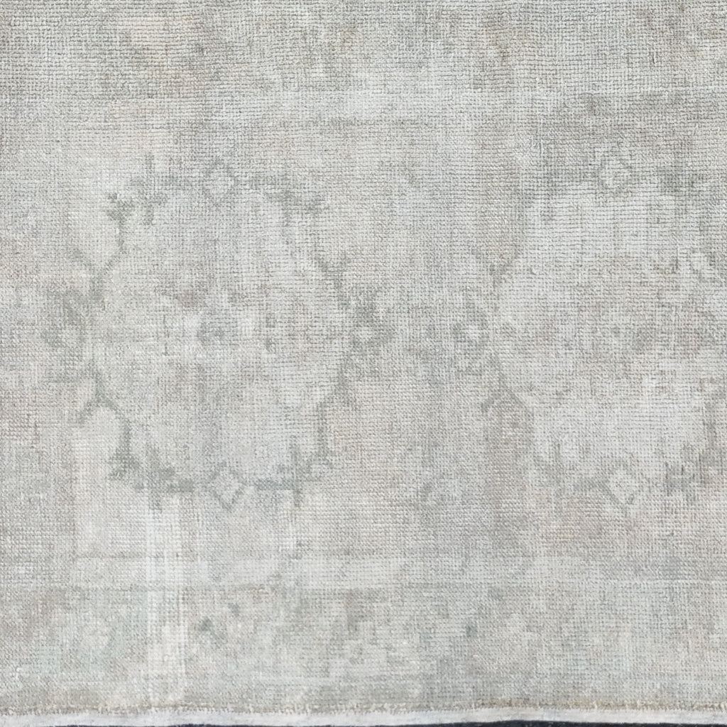 17931 Handwoven Vintage Rug 3 x 10’3