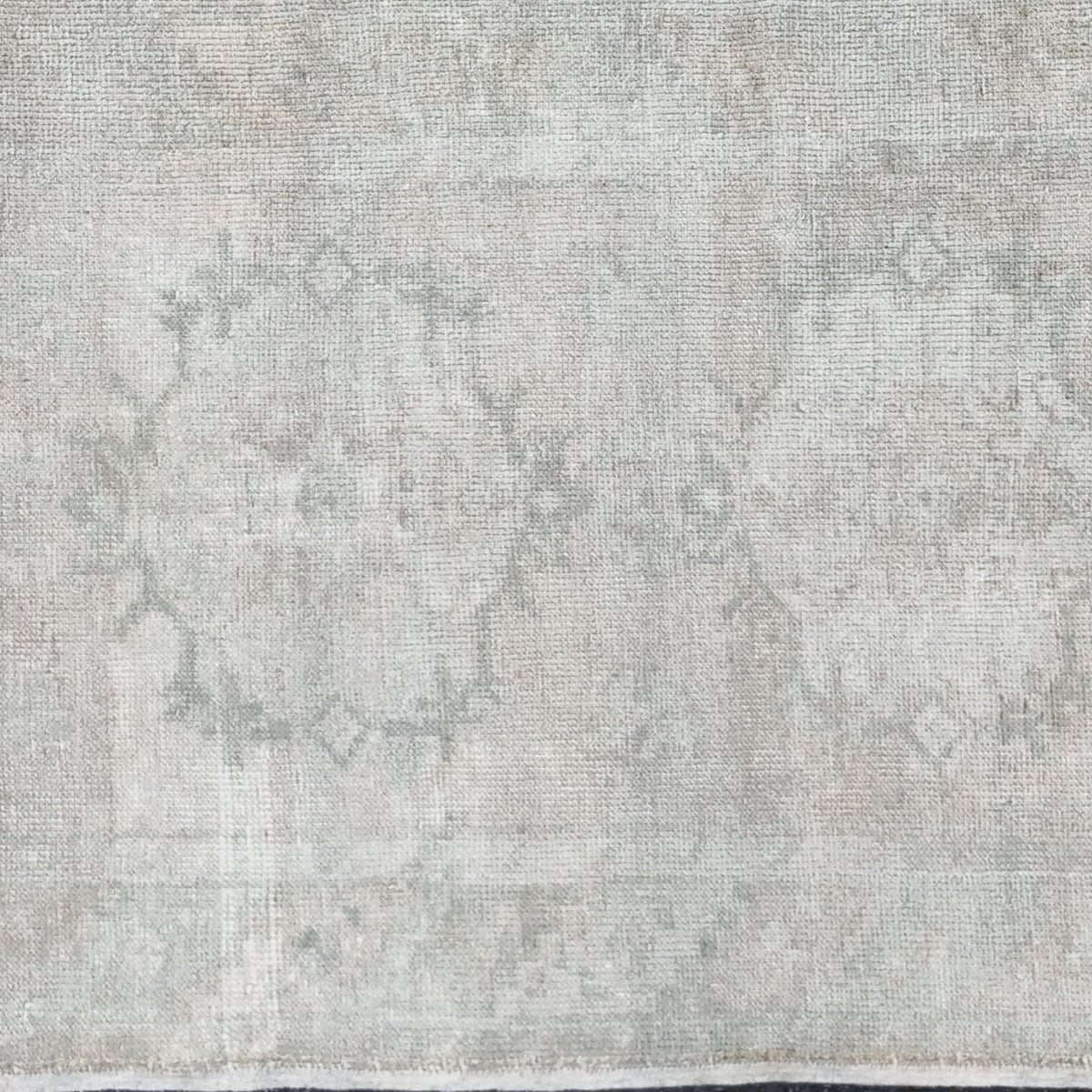 17931 Handwoven Vintage Rug 3 x 10’3