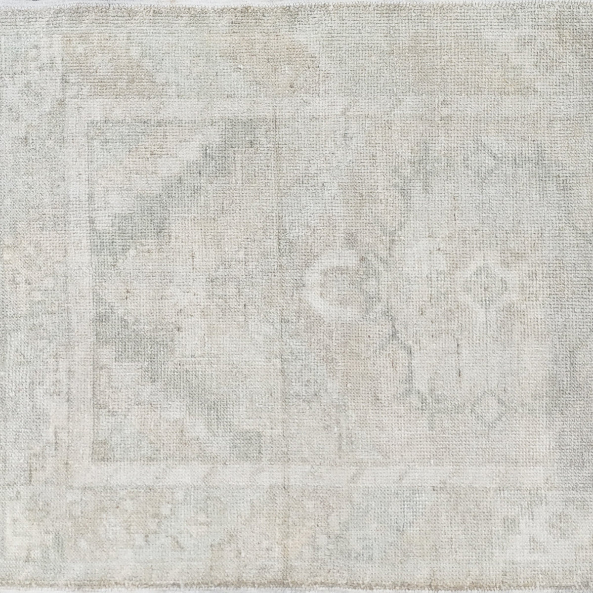 17931 Handwoven Vintage Rug 3 x 10’3