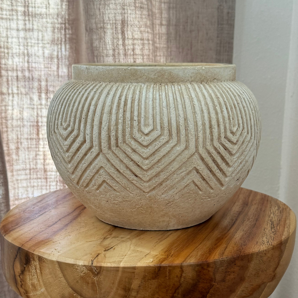 Linden Concrete Vessel, 8" × 6" | Natural Sandstone or Rustic Umber