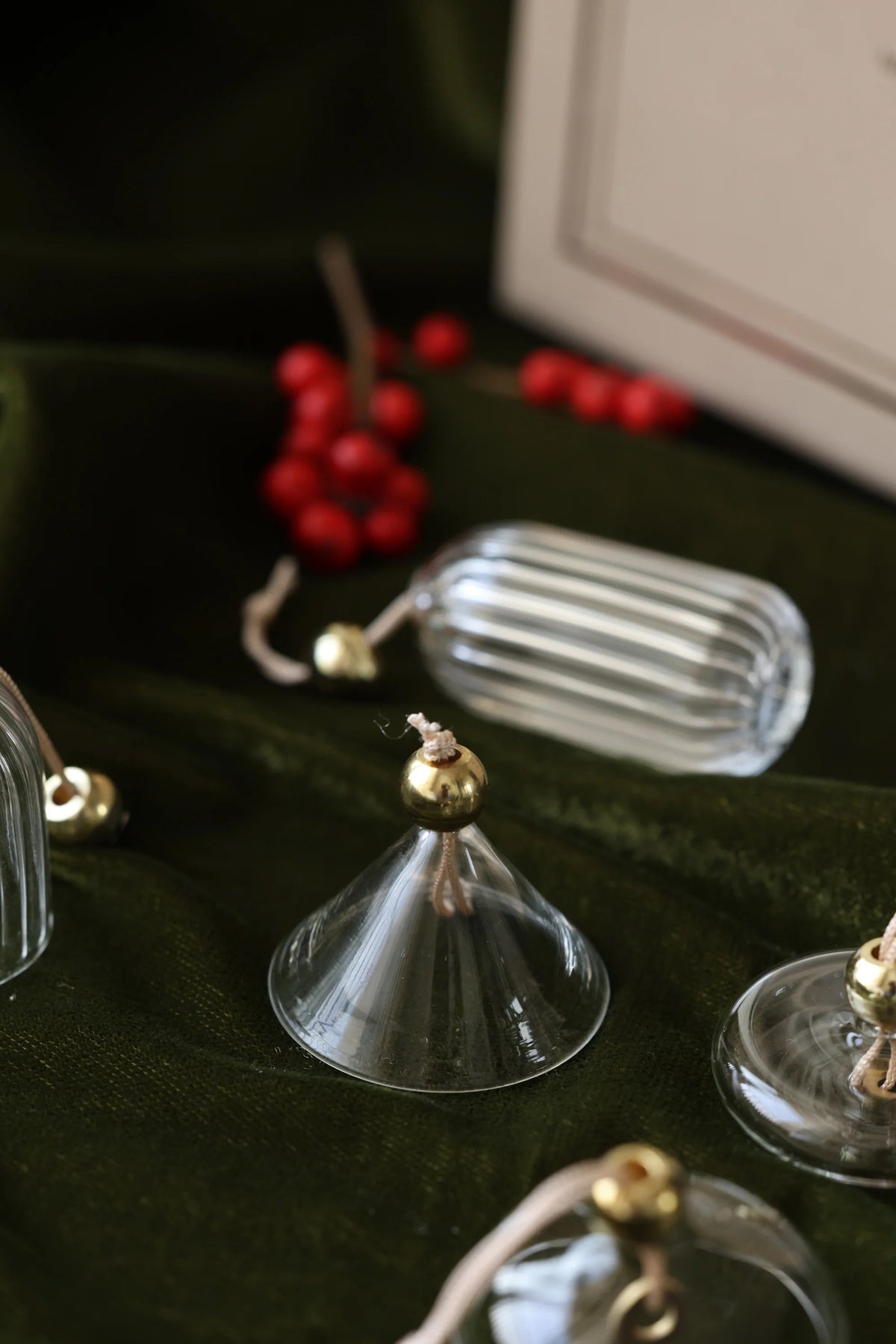 Bon Borosilicate Glass Christmas Ornaments, Set of 4