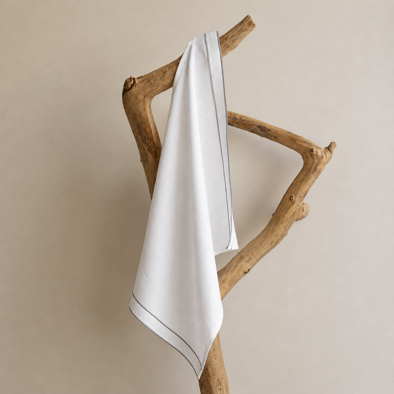 Luxury White Linen Tea Towels with Double Silver Stitching – Set of 6 (Leonardo)