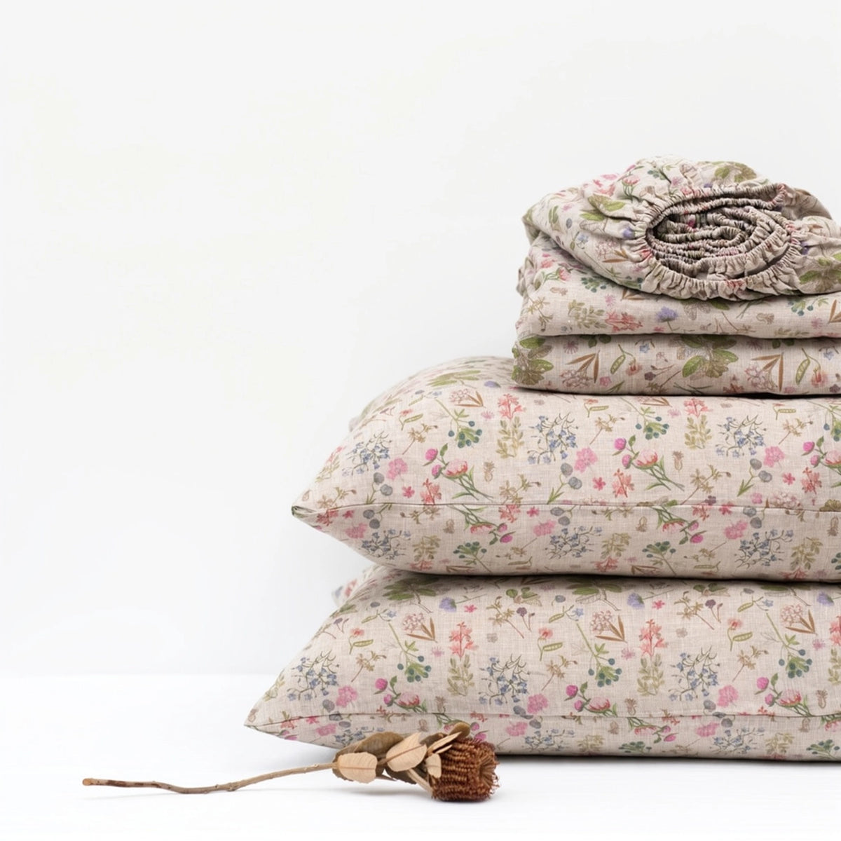 Botany 2 Floral Linen Sheet Set