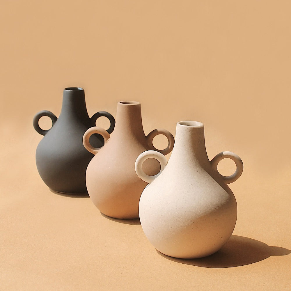 Harappan Ceramic Vase – Belly & Bobble | Sculptural Artisan Vase for Dried Florals & Neutral Decor