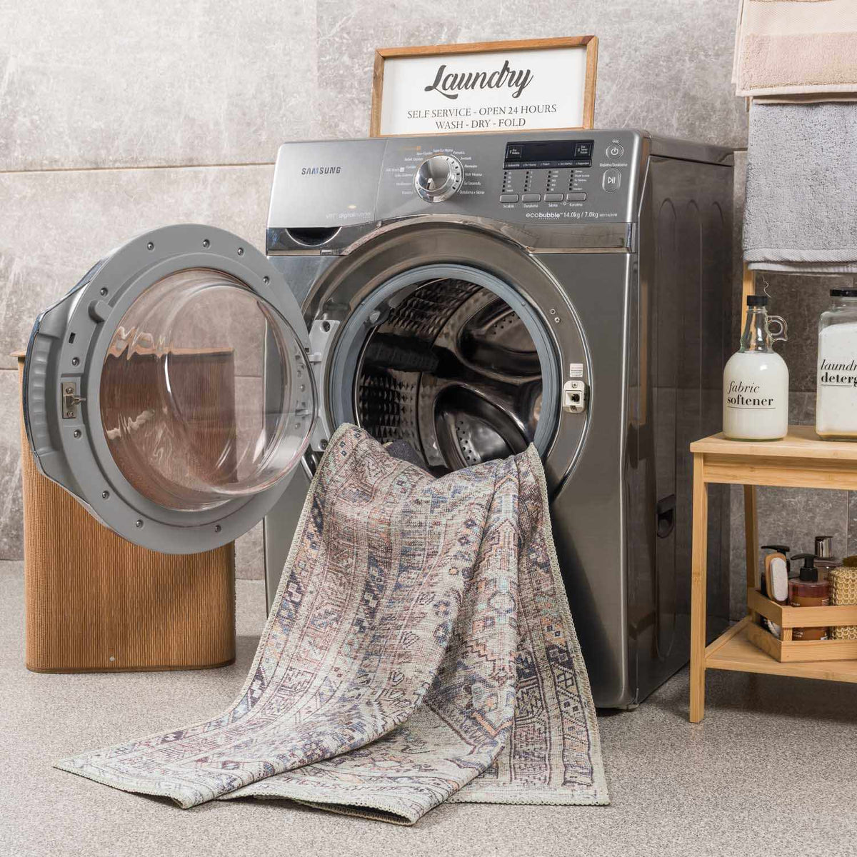 Barny Traditional Washable Area Rug - No-Pile