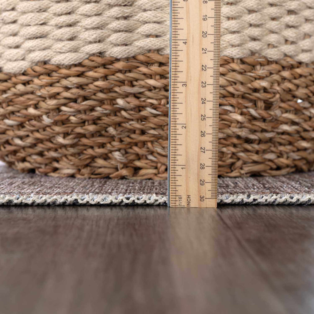 Barny Traditional Washable Area Rug - No-Pile