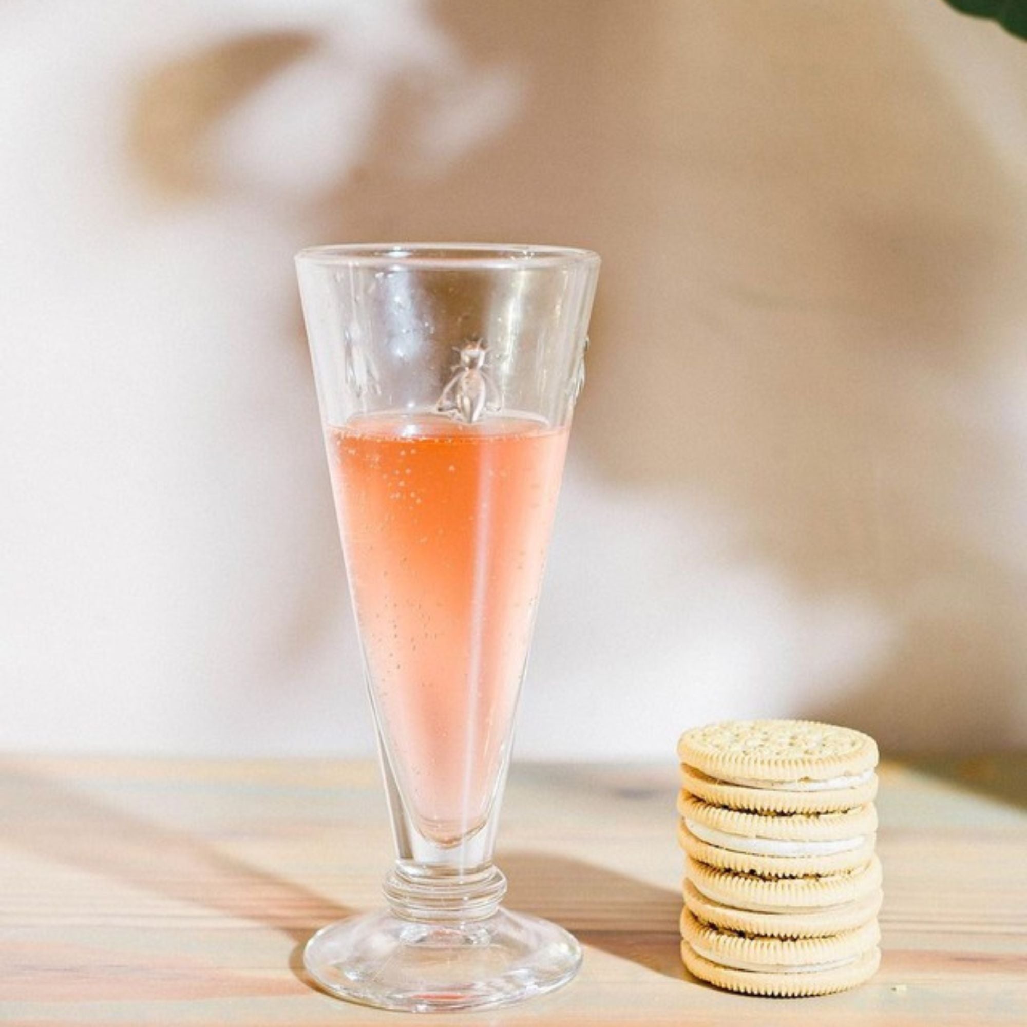 Bee Champagne Flutes — Set of 6