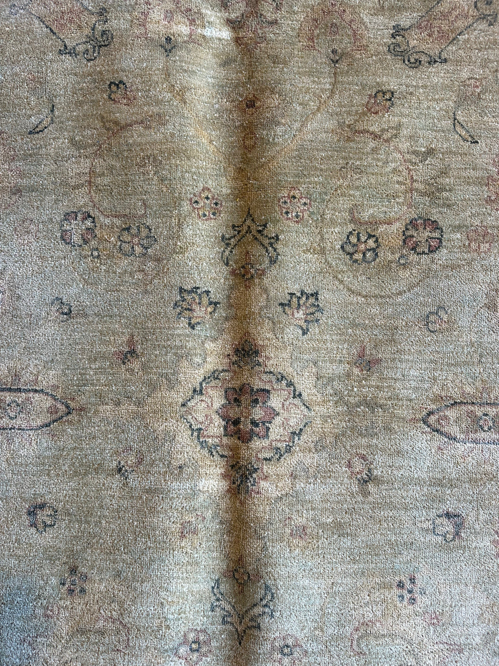 Natalia Beige Hand-Knotted Ziegler Rug - 5.4 x 7.9