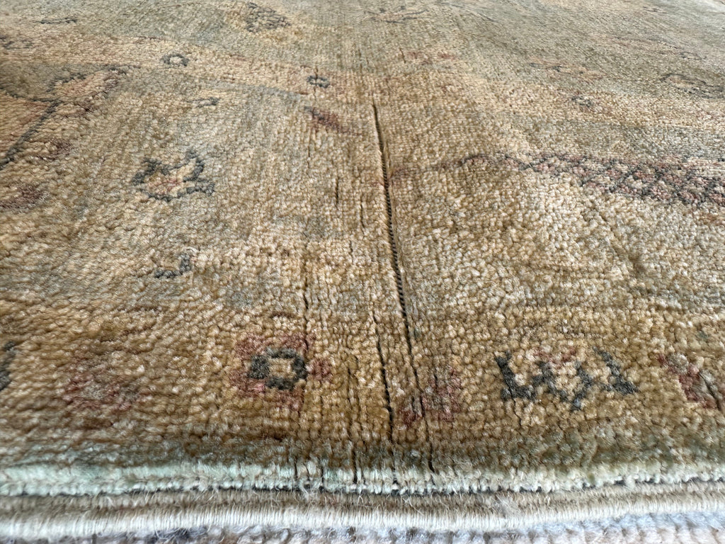 Natalia Beige Hand-Knotted Ziegler Rug - 5.4 x 7.9