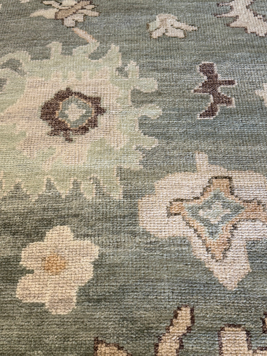 Elise Green Hand-Knotted Oushak Rug - 8 x 10