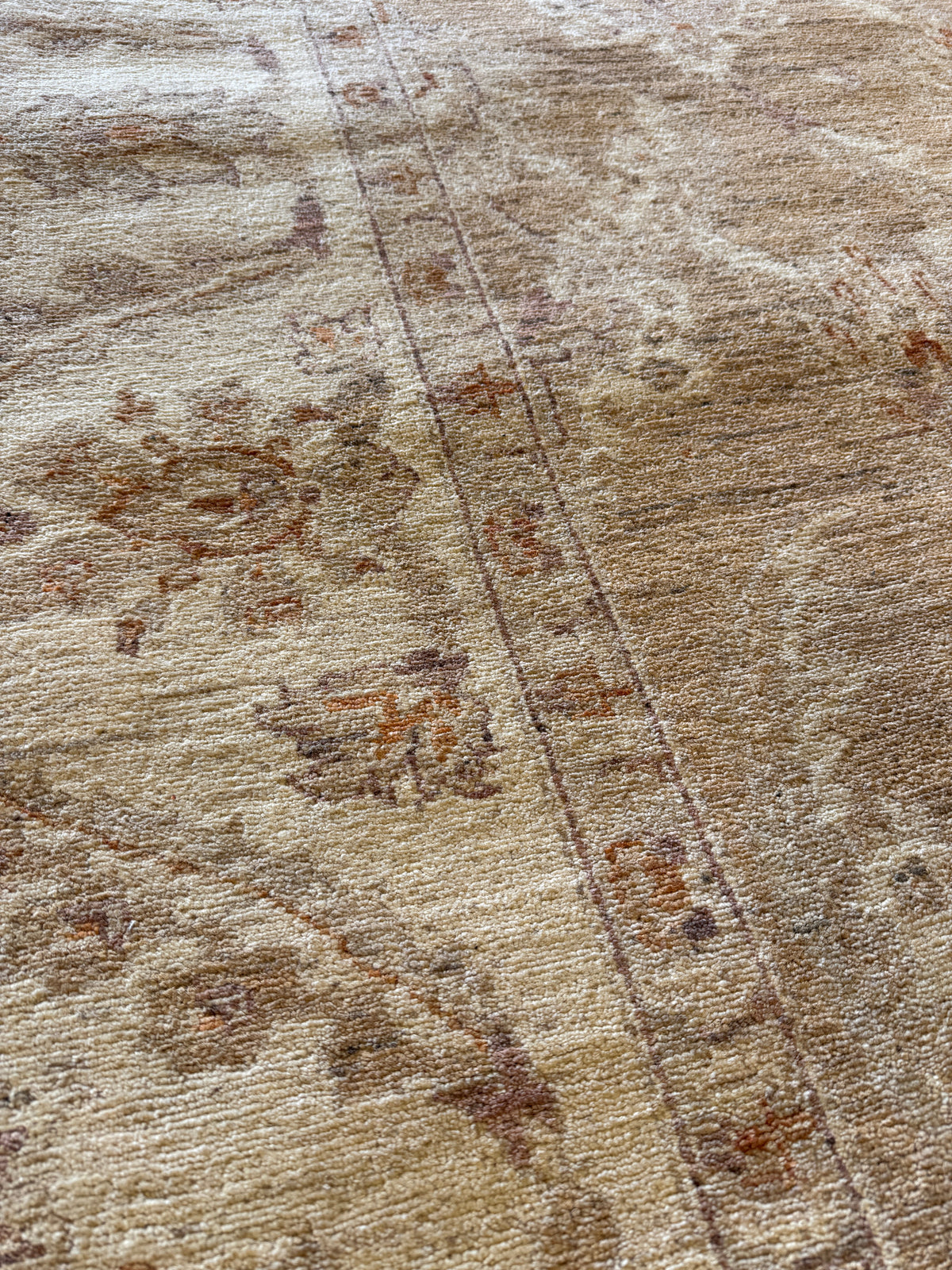Nancy Wheeler 8x10 Afghani Oushak Cream Rug