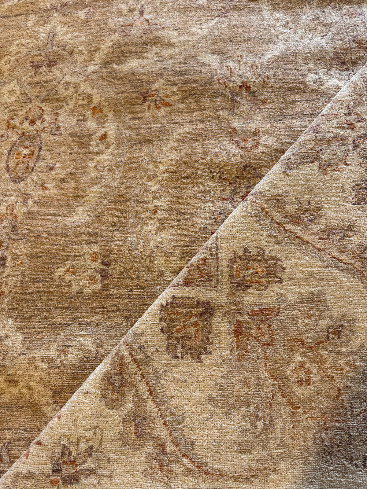 Nancy Wheeler 8x10 Afghani Oushak Cream Rug