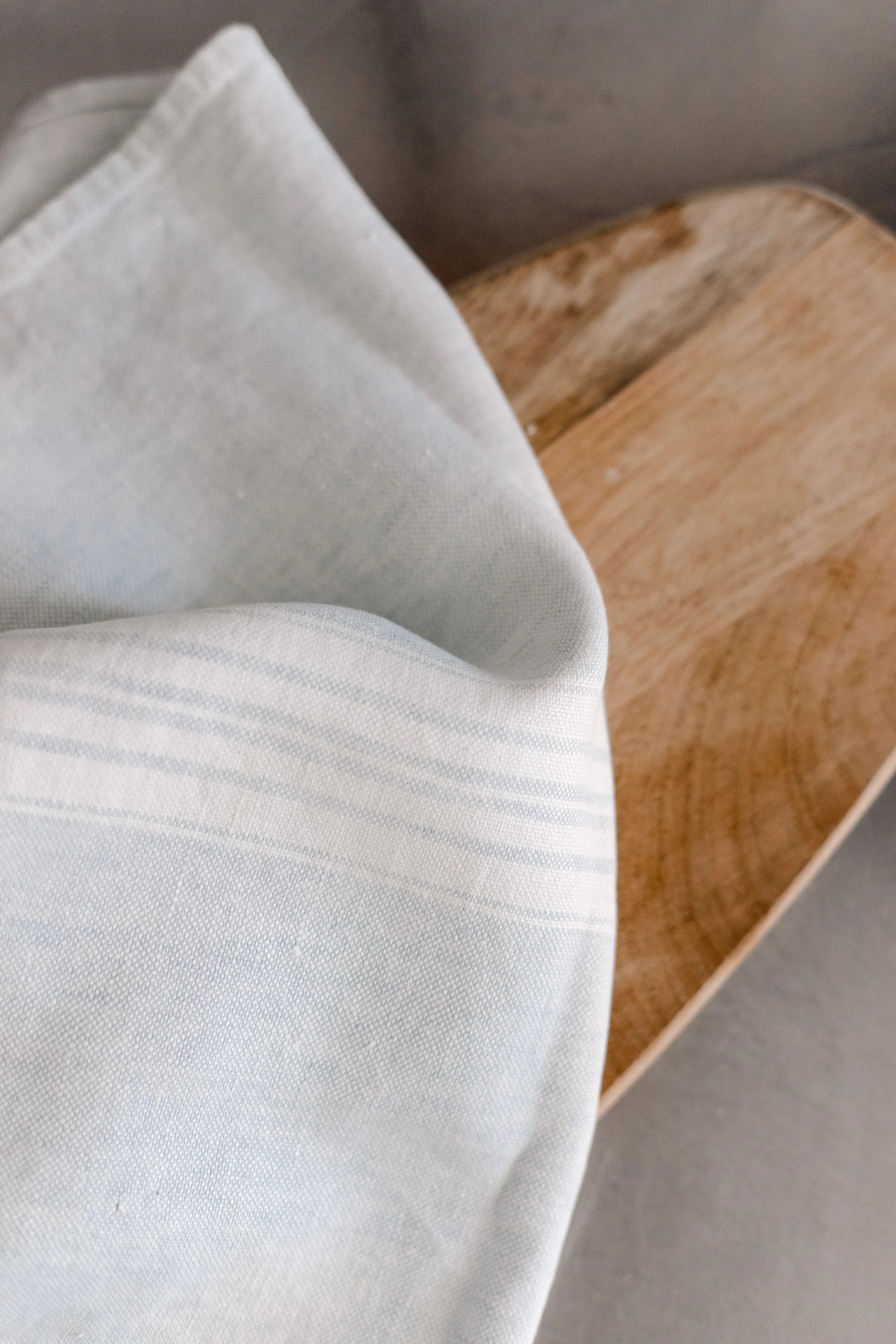 Stone-Washed Linen Hand Towels – Set of 6 | Luxury Soft European Linen Towels (Maison Collection)