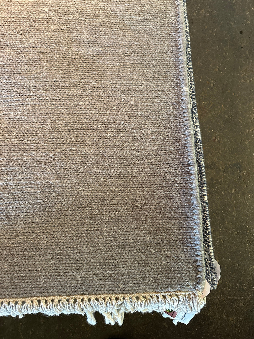 Toto 8x9.9 Handwoven Gray Durrie Rug