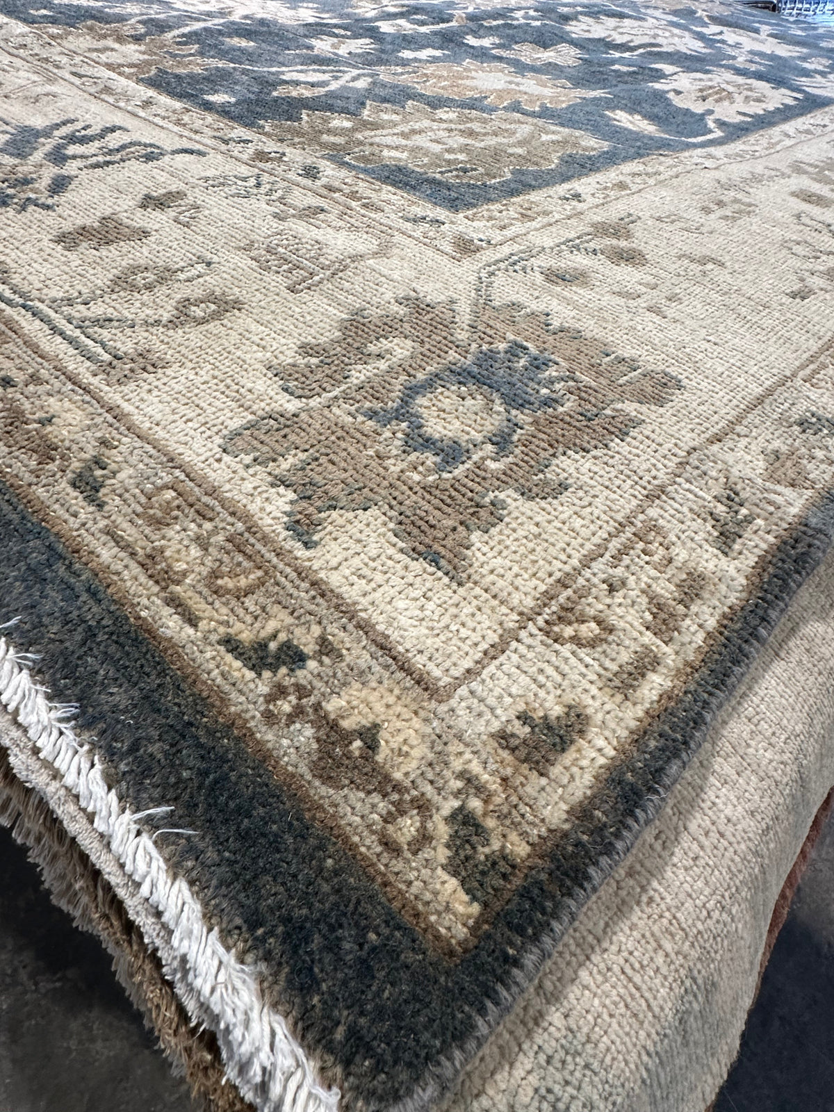 Tamara Fifield 5.10x9 Gray Whitewashed Hand-Knotted Oushak