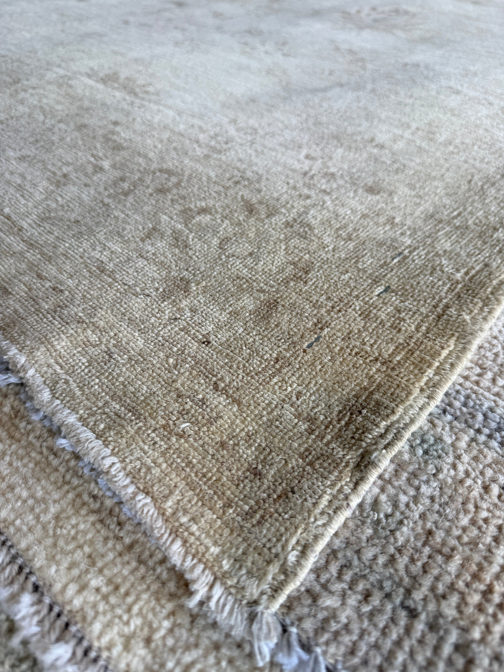 Eryn Krueger Mekash 5.6x7 Cream Hand-Knotted Tabriz Rug