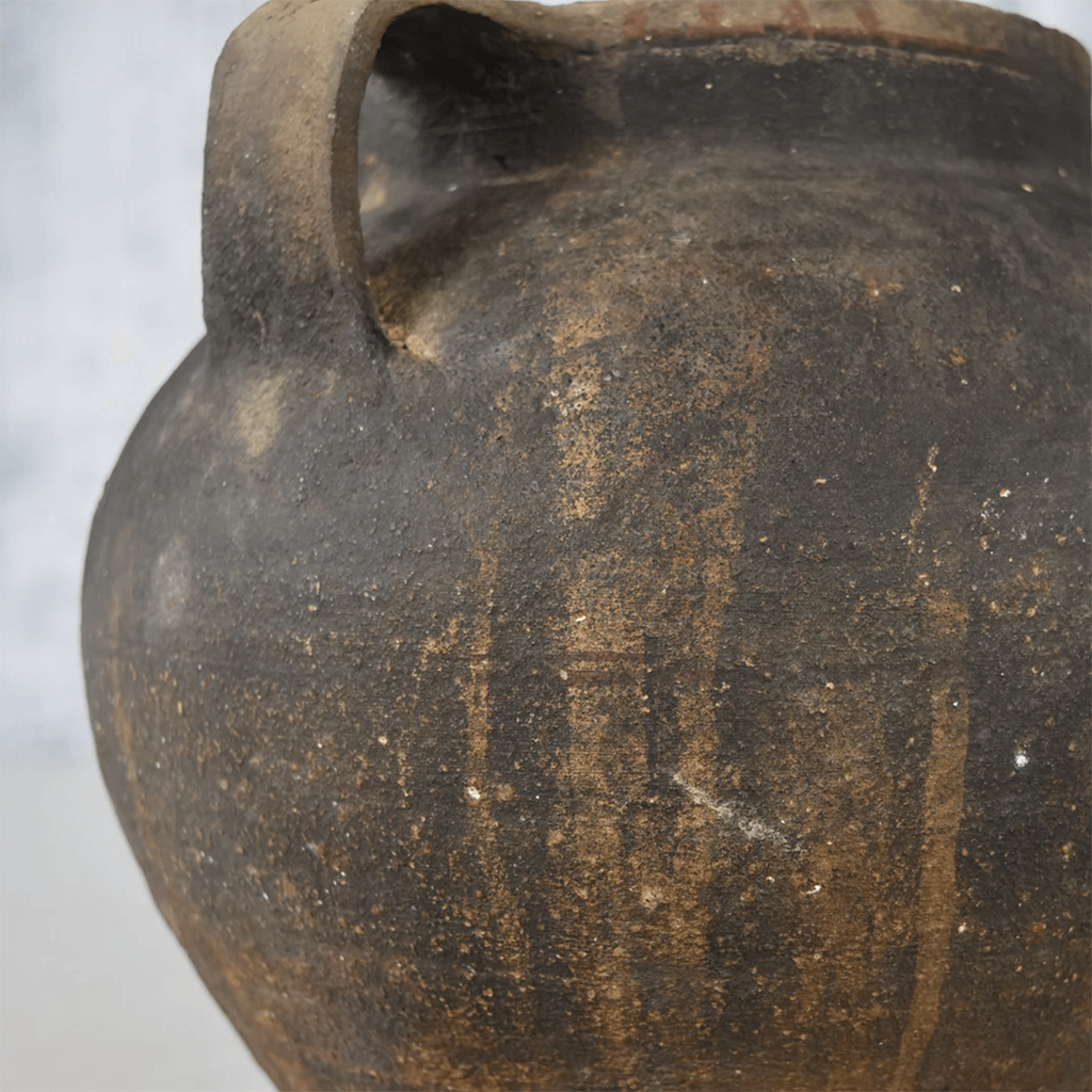 Iya Ancient Clay Pot