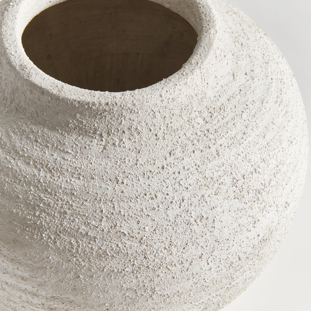 Textured Ceramic Vase – Antique Style Round Decorative Vase