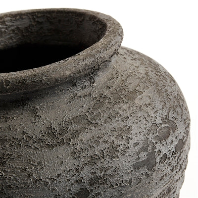 Muubs Melancholia Terracotta Jars – Handcrafted Decorative Vessel