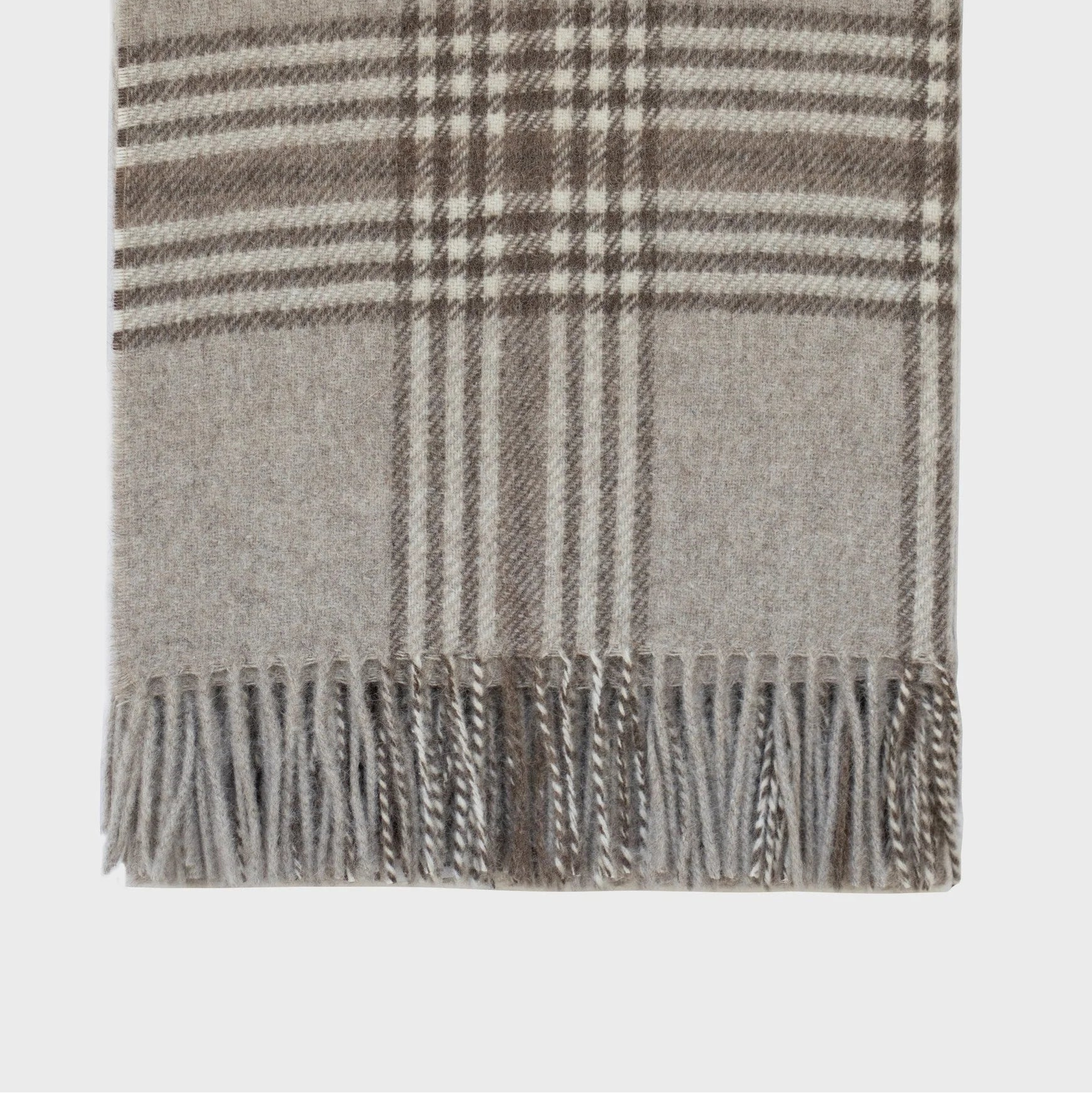 Stonehaven Oversized Plaid Throw – Alpaca & Lambswool Blend | Luxury Neutral Cozy Blanket