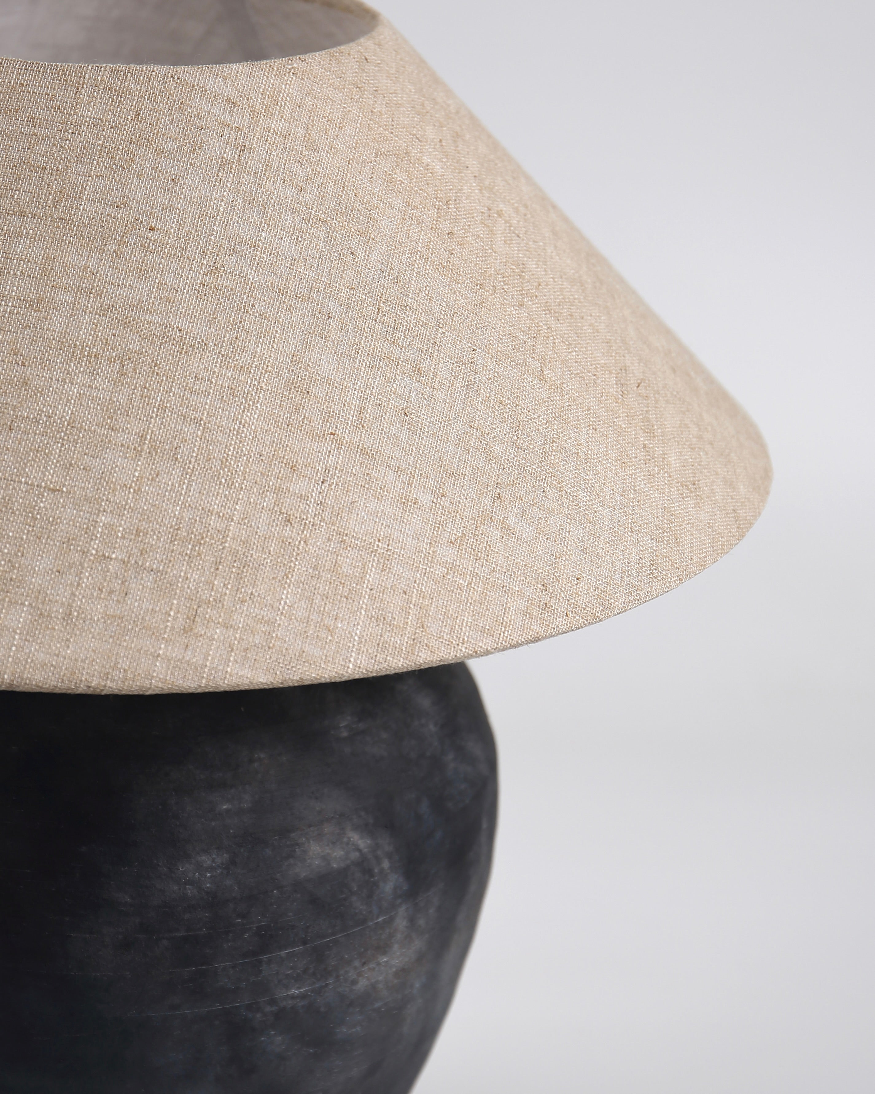 Zarita Minimalist Table Lamp - Black & Tan Textured