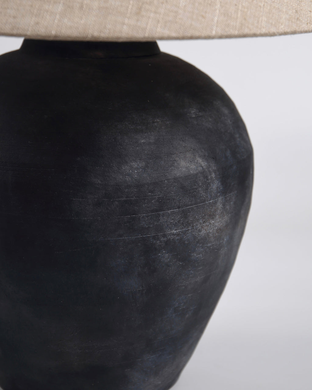 Zarita Minimalist Table Lamp - Black & Tan Textured