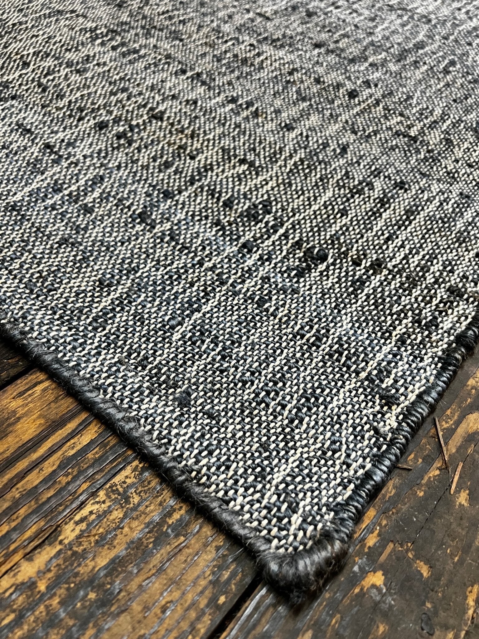 Bobby Catalano 2.6X8.6 Blue Grey Durrie Jute Runner Rug