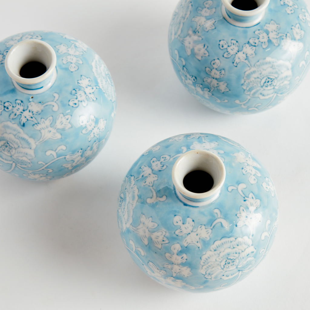 Blue ceramic decorative vessels – artisan glazed finish and organic texture – timeless tabletop decor styling | Sorelle Rossi Shoppe