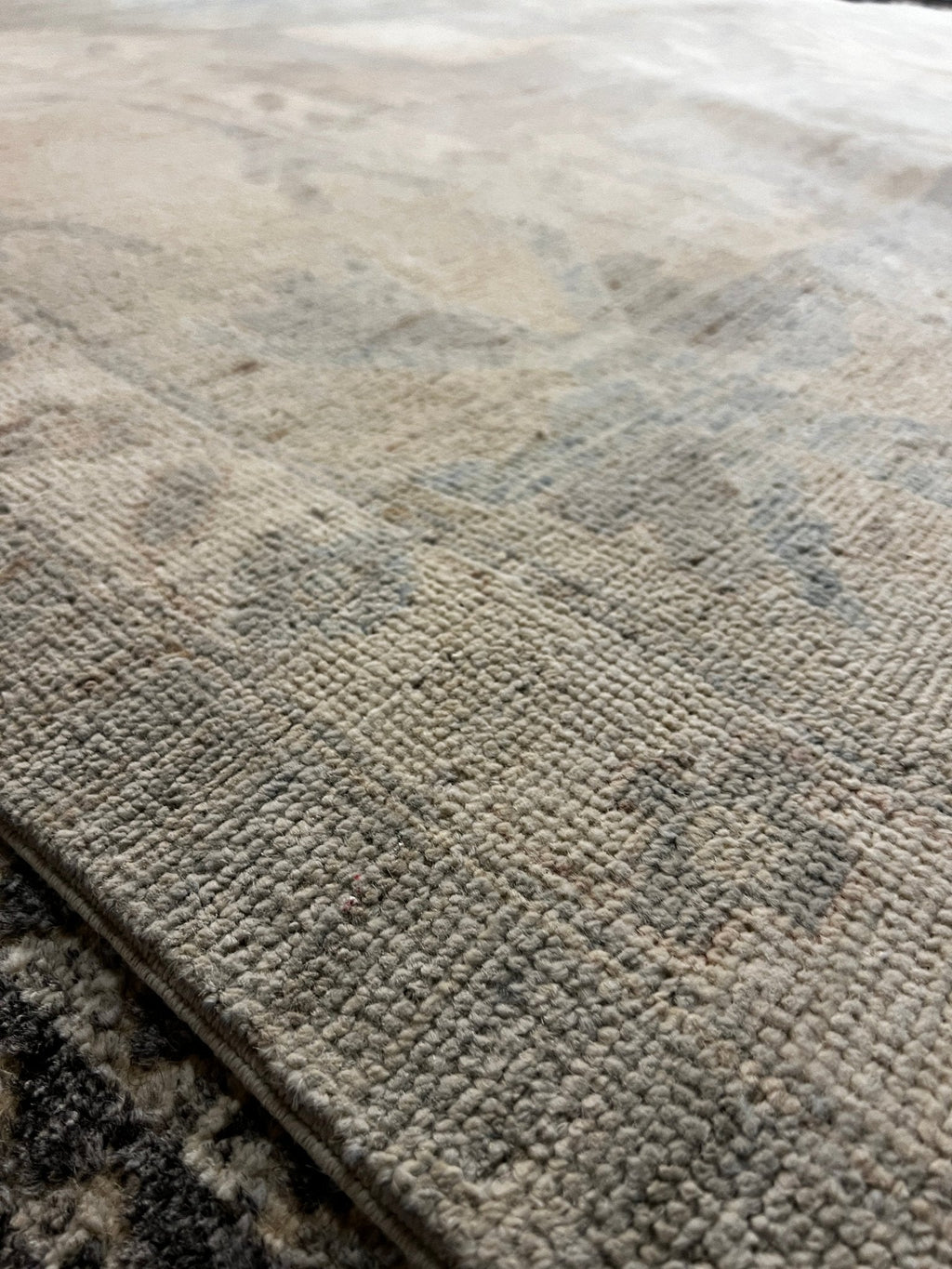 Janet Lynn 9.11x13.9 Whitewashed Afghani Oushak