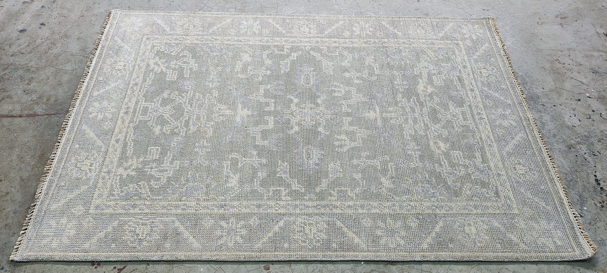 Margaret Sullivan 4x6 Silver and Grey Hand-Knotted Oushak Rug - CLEARANCE 30% OFF