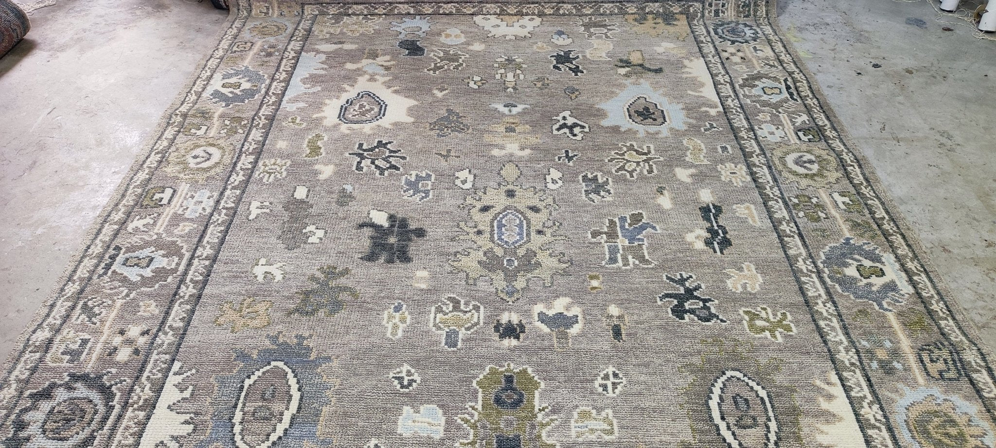 Sheila Bridges 8x10.3 Grey Hand-Knotted Oushak Rug