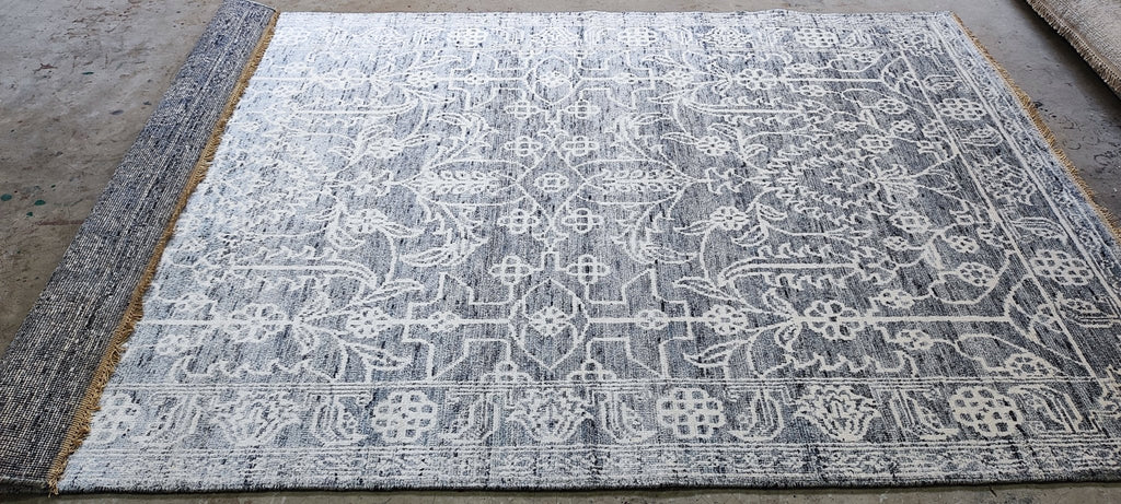 Terza 6x9 Grey & Ivory Floral Hand Knotted