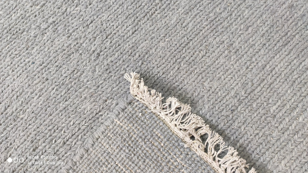 Toto 8x9.9 Handwoven Gray Durrie Rug